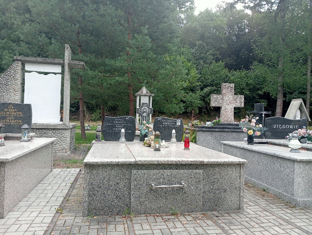 Grób Daniel Kwaśny